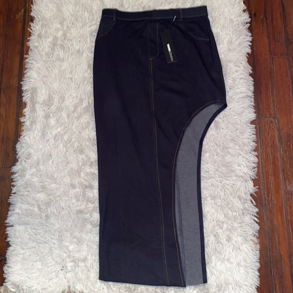 Fashion Nova High Slit Maxi Skirt - Picture 2 of 8